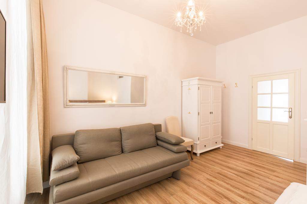 Fritz By Rockchair Apartments L Superhost Status L 3 Bedrooms Boxspringbeds 2 Bathrooms 2 Kitchen - Cozy Family & Business Flair Welcomes You! Berlim Exterior foto