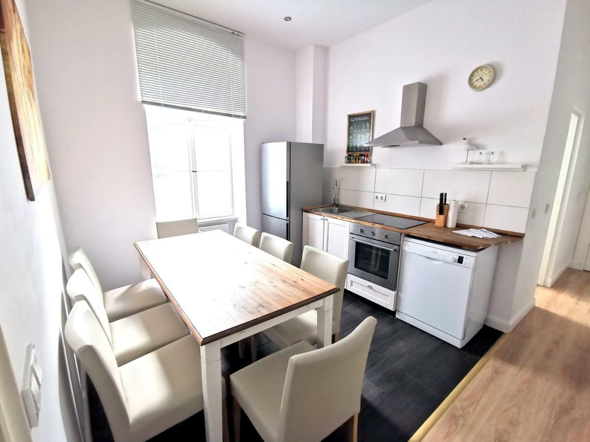 Fritz By Rockchair Apartments L Superhost Status L 3 Bedrooms Boxspringbeds 2 Bathrooms 2 Kitchen - Cozy Family & Business Flair Welcomes You! Berlim Exterior foto