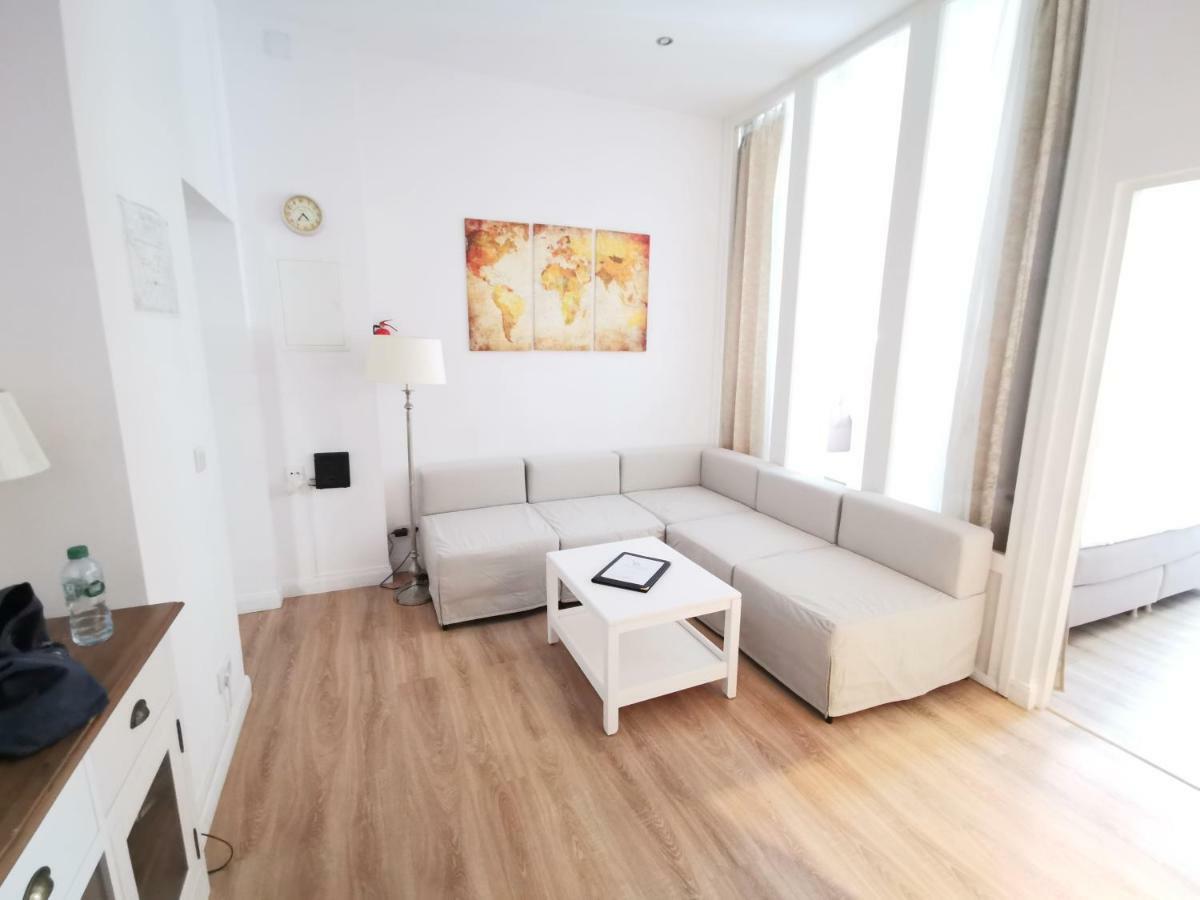Fritz By Rockchair Apartments L Superhost Status L 3 Bedrooms Boxspringbeds 2 Bathrooms 2 Kitchen - Cozy Family & Business Flair Welcomes You! Berlim Exterior foto